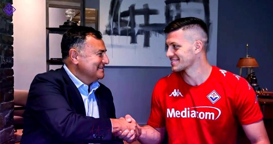 约维奇今天上午离开马德里 前往佛罗伦萨完成转会